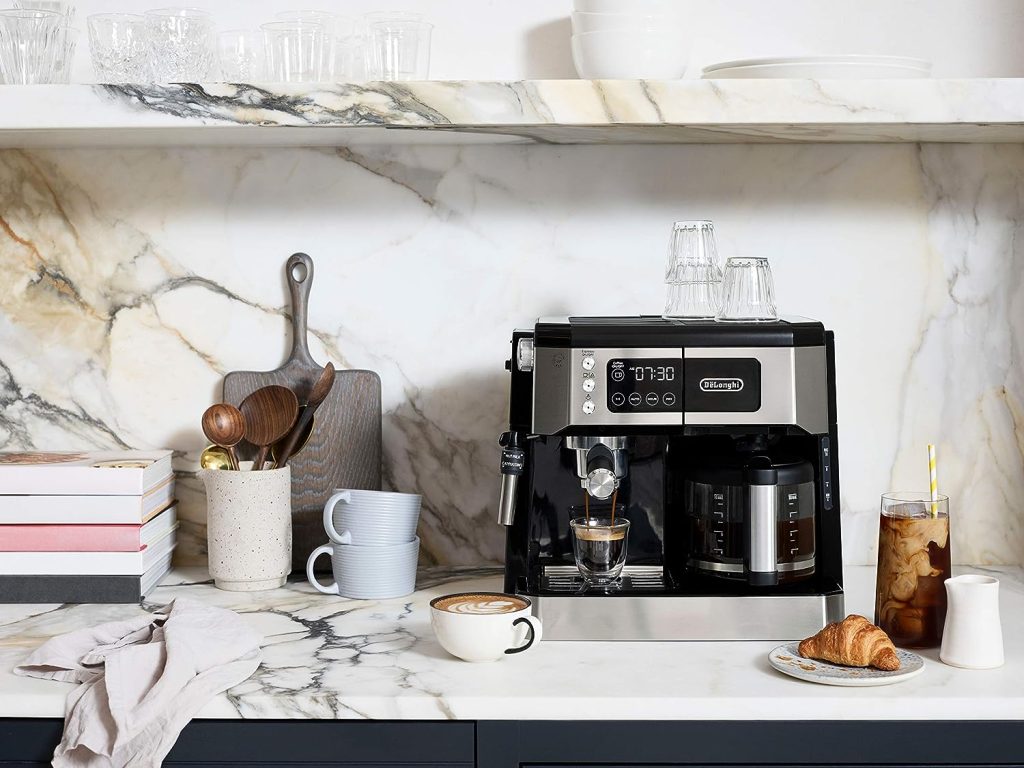 DeLonghi All-in-One Combination Coffee Maker  Espresso Machine + Advanced Adjustable Milk Frother for Cappuccino  Latte + Glass Coffee Pot 10-Cup, COM532M black